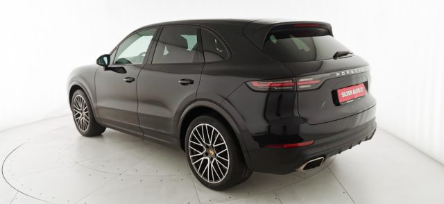 PORSCHE Cayenne 3.0 V6 Immagine 4