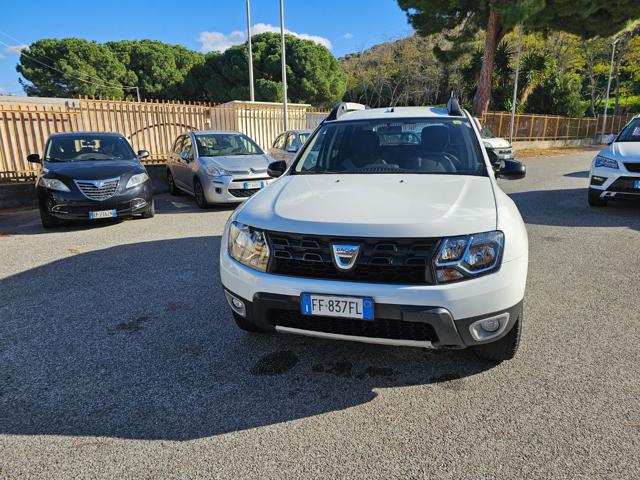 DACIA Duster 1.5 dCi 110CV S&S 4x4 Serie Limitata Black Shadow Immagine 1