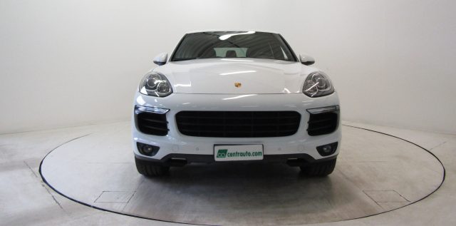 PORSCHE Cayenne 3.0 Diesel Aut. *PELLE* TETTO APRI.* GANCIO TRAINO Immagine 1