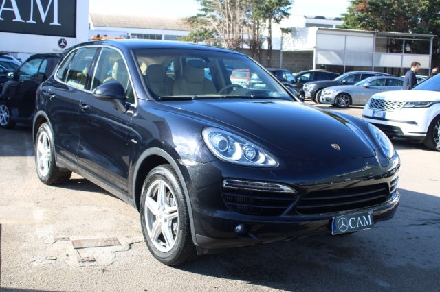 PORSCHE Cayenne 3.0 Diesel Immagine 4