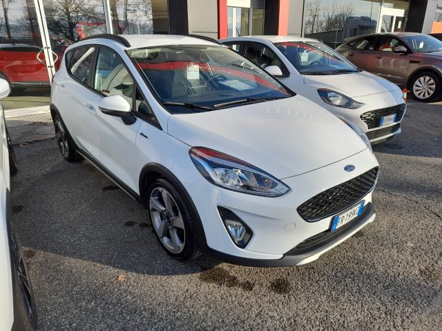 FORD Fiesta Active 1.5 TDCi 120 CV Start&Stop Immagine 1