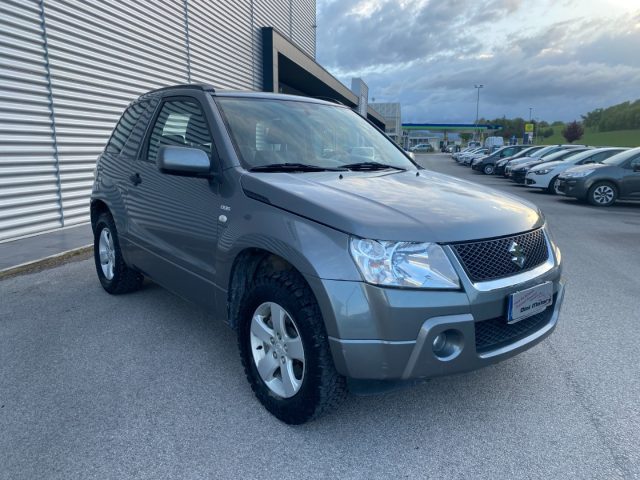 SUZUKI Grand Vitara 1.9 DDiS 3 porte 4x4 4WD ITALIANA Immagine 2