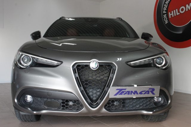 ALFA ROMEO Stelvio 2.2 Turbodiesel 210 CV AT8 Q4 Executive Immagine 1