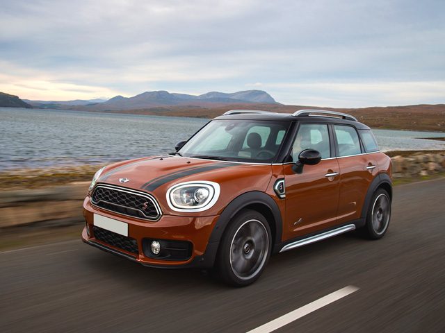 MINI Countryman 1.5 Cooper SE Countryman ALL4 Automatica Immagine 0