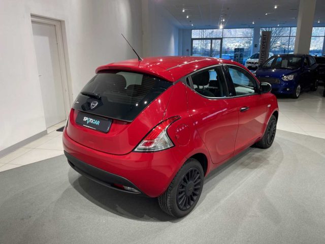 LANCIA Ypsilon 1.2 69 CV 5 porte Elefantino Blu Immagine 3