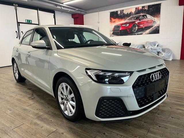 AUDI A1 SPB 30 TFSI **LED - CARPLAY - VIRTUAL COCKPIT Immagine 3