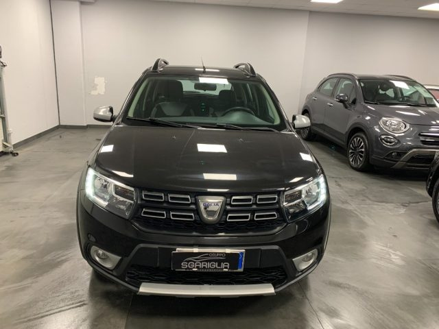 DACIA Sandero Stepway 1.5 Diesel Full Optional Immagine 1