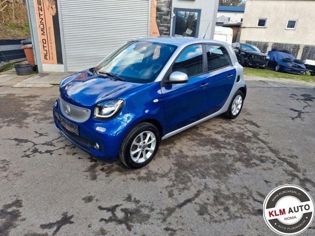 SMART ForFour 70 1.0 Passion Immagine 1