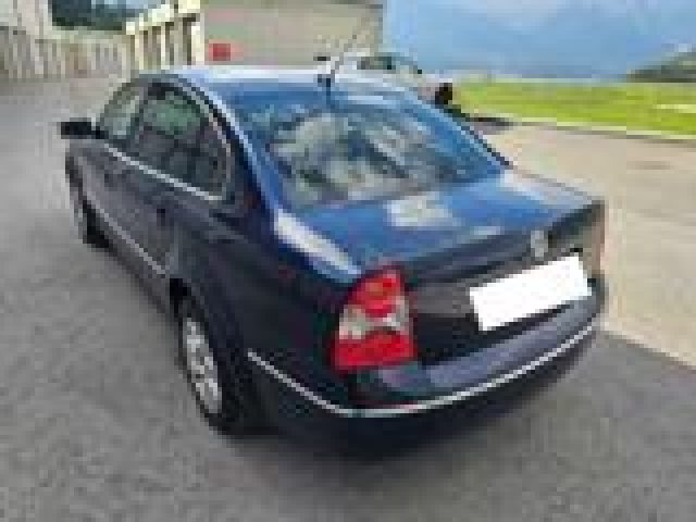 VOLKSWAGEN Passat 1.9 TDI/130 CV Immagine 4