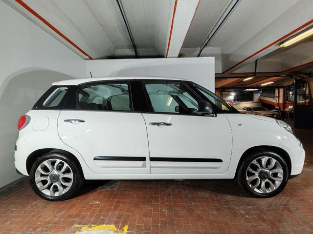 FIAT 500L 1.4 95cv Connect Super Serie 9 Euro 6D Immagine 3