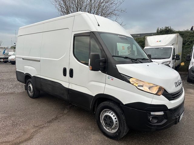 IVECO Daily (2014-->) -  35S16SA8V 2.3HPT PM-SL-TM Furgone Hi Immagine 2