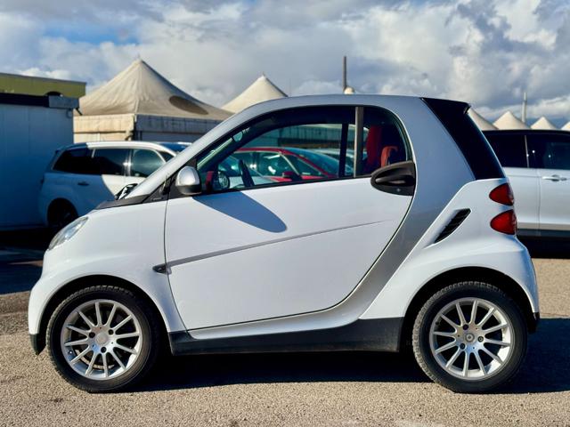 SMART ForTwo 1000 62 kW coupé passion Immagine 2