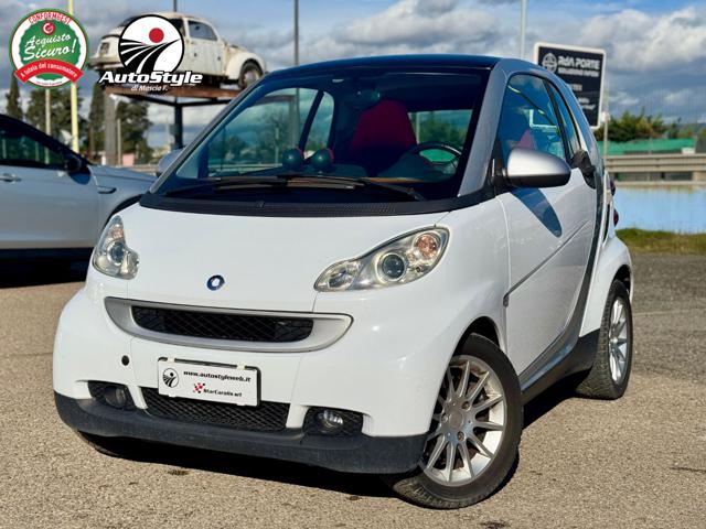 SMART ForTwo 1000 62 kW coupé passion Immagine 0