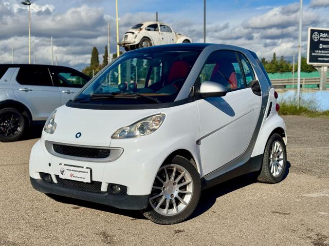 SMART ForTwo 1000 62 kW coupé passion Immagine 1