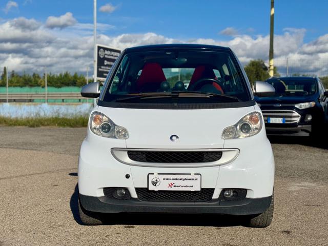 SMART ForTwo 1000 62 kW coupé passion Immagine 3