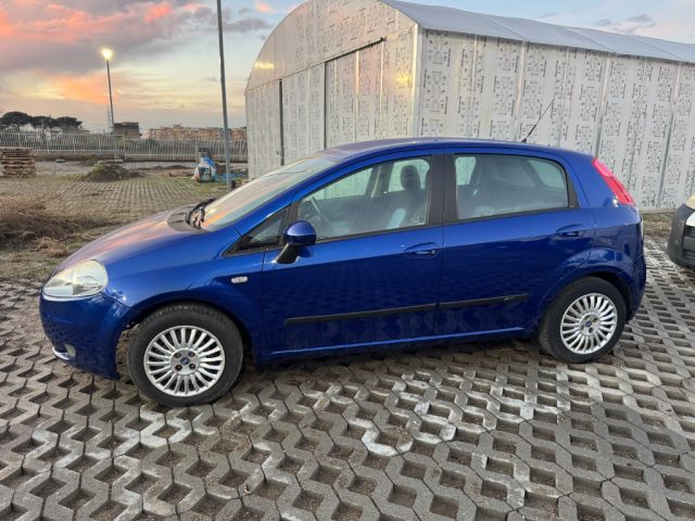 FIAT Grande Punto 1.2 5 porte Dynamic KM CERTIFICATI GARANZIA 12 MES Immagine 1