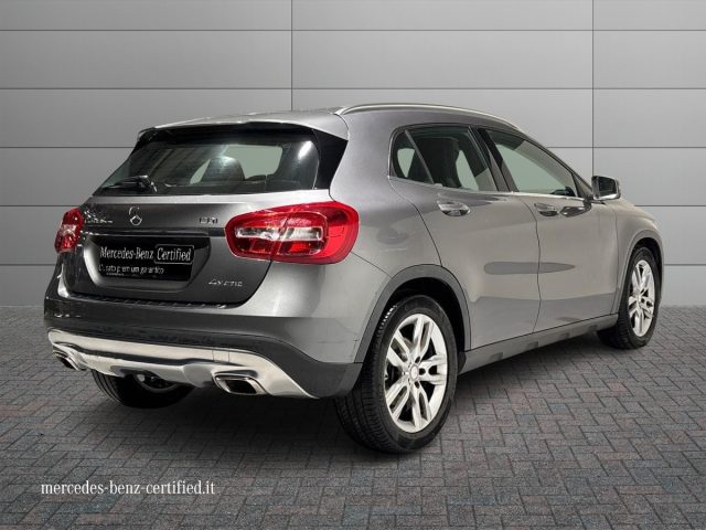 MERCEDES-BENZ GLA 220 d Auto 4Matic Sport Navi Immagine 1