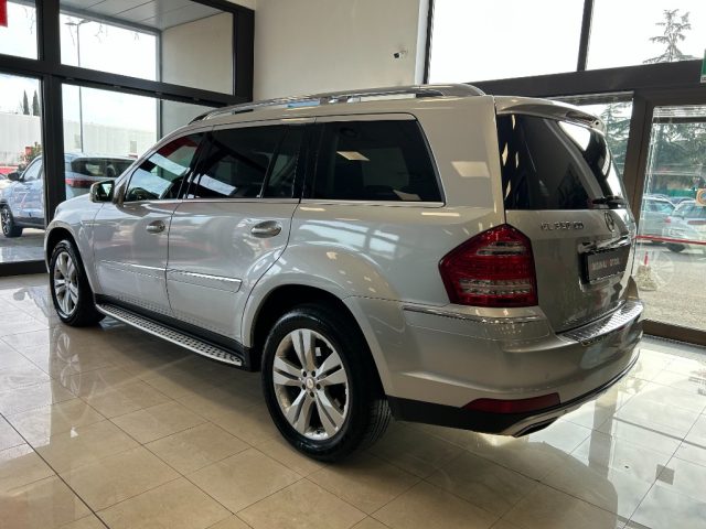 MERCEDES-BENZ GL 350 CDI cat 4MATIC BlueEFF. Sport 7 Immagine 3