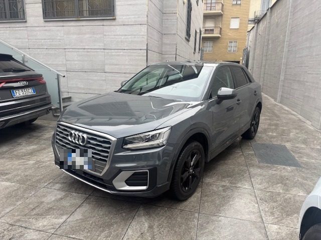 AUDI Q2 1.6 TDI Sport Immagine 0