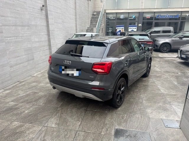 AUDI Q2 1.6 TDI Sport Immagine 3