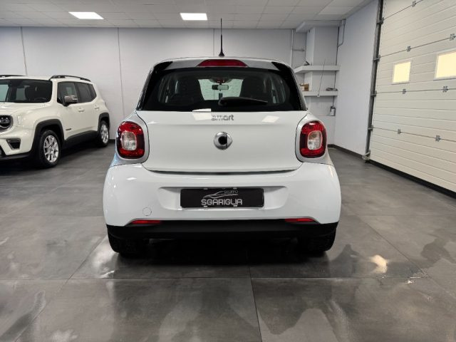 SMART ForFour 70 Automatico 1.0 twinamic Prime Immagine 3