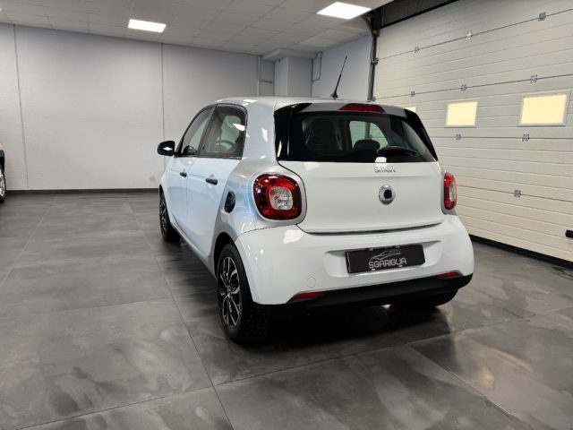 SMART ForFour 70 Automatico 1.0 twinamic Prime Immagine 4