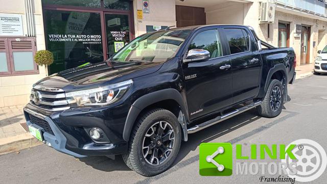 TOYOTA Hilux 2.4 D-4D 4WD 4 porte Double Cab Executive Immagine 3