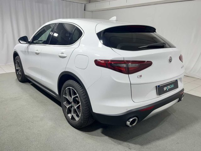 ALFA ROMEO Stelvio 2.2 Turbodiesel 190 CV AT8 Q4 Executive Immagine 2