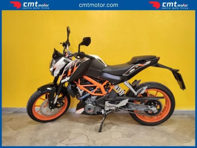 KTM 390 Duke Garantita e Finanziabile Immagine 4