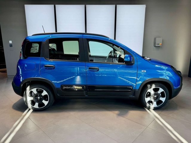 FIAT Panda 1.0 firefly hybrid Cross pandina Immagine 4