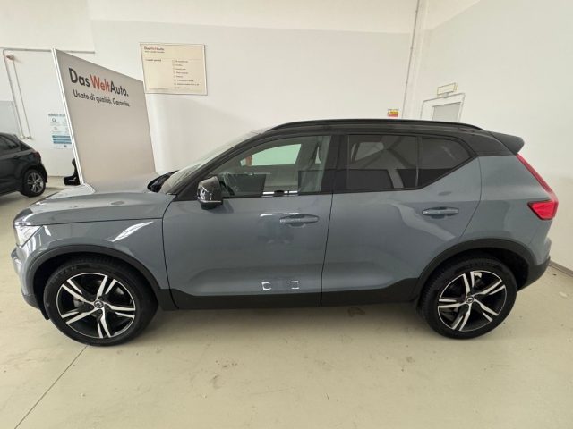 VOLVO XC40 4 RUOTE MOTRICI DIESEL  Geartronic R-design Immagine 3