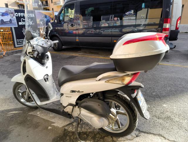 HONDA SH 150 i Immagine 2