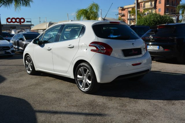 PEUGEOT 208 1° serie 1.4 VTi 95 CV 5p. GPL Allure Immagine 3