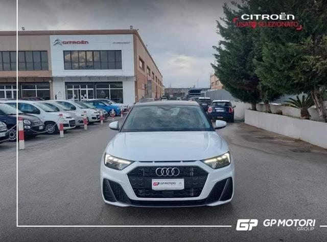 AUDI A1 SPB 30 TFSI S line edition Immagine 2