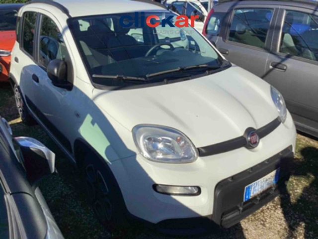 FIAT Panda 1.0 FireFly S&S Hybrid City Life Immagine 1