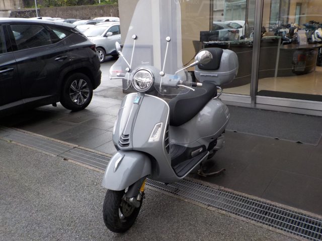 PIAGGIO Vespa GTS 300 Super 300 GTS SUPERTECH HPE ABS Immagine 1