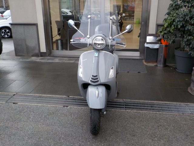 PIAGGIO Vespa GTS 300 Super 300 GTS SUPERTECH HPE ABS Immagine 0