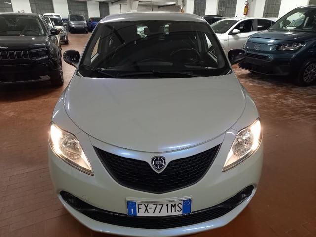 LANCIA Ypsilon 1.2 69 CV 5 porte Gold Immagine 0