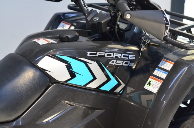 CF MOTO CForce 450 2022 - 3.000 KM + CARGO BOX Immagine 4