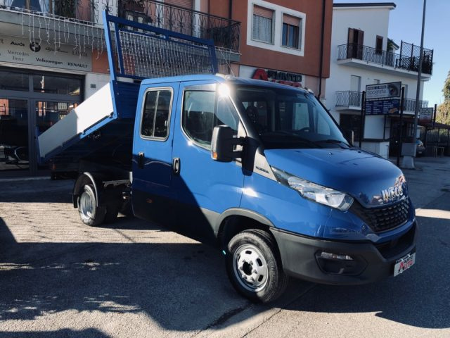 IVECO Daily 35C14 2.3 DOPPIA CABINA RIBALTABILE BLU Immagine 1