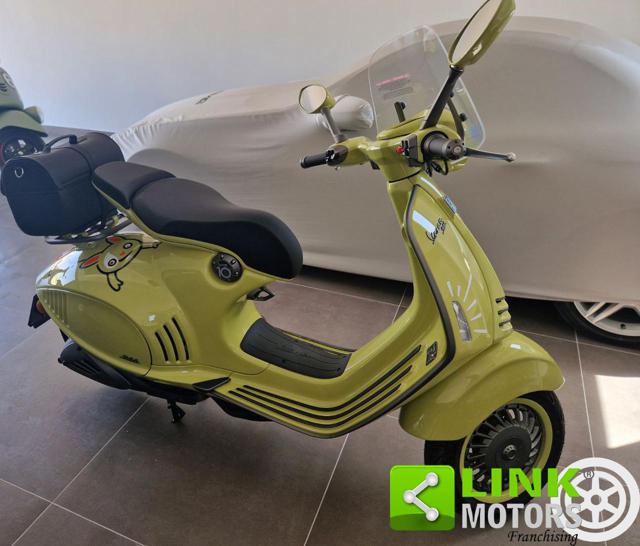 PIAGGIO Vespa 125 ET4 946 - EDIZIONE LIMITATA - UNICO PROPR! Immagine 2