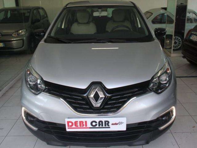 RENAULT Captur C. Autom.  Navi Telecamera Immagine 1