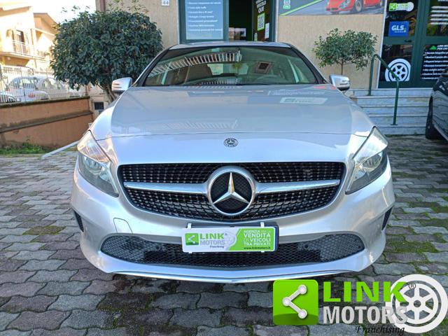 MERCEDES-BENZ A 180 d 109CV Business Immagine 3