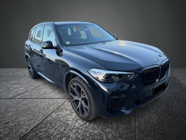 BMW X5 xDrive40d 48V Msport Immagine 0