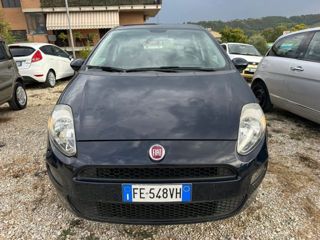 FIAT Punto 1.4 8V 5 porte Natural Power Street Immagine 1