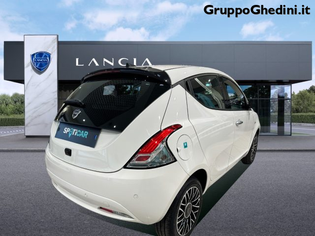 LANCIA Ypsilon 1.0 FireFly 5 porte S&S Hybrid Platino Immagine 4