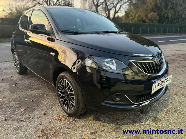 LANCIA Ypsilon 1.0 FireFly 5 porte S&S Hybrid Platino Immagine 3