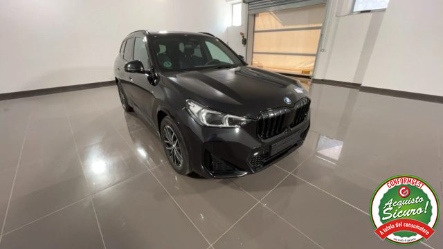 BMW X1 sDrive 18d Msport + Tetto Immagine 1