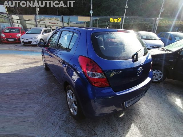 HYUNDAI i20 1.2 5 PORTE 78cv SOUND EDITION Immagine 2