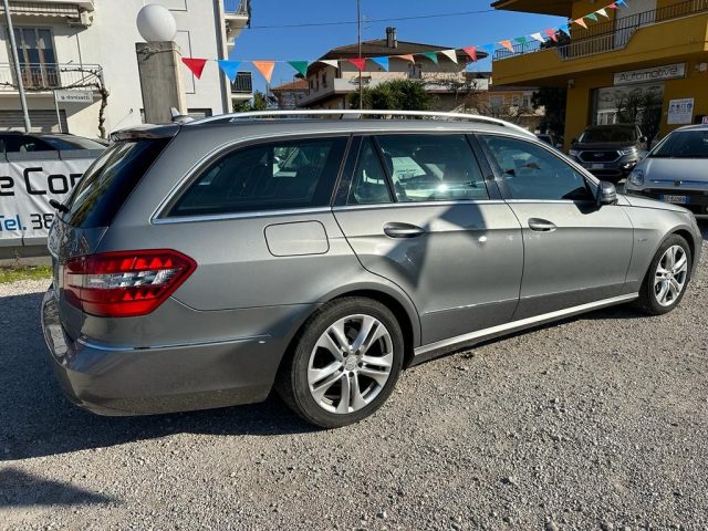 MERCEDES-BENZ E 220 CDI S.W. BlueEFFICIENCY Avantgarde Immagine 3